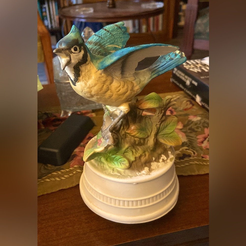 Vintage M.I.M. Lador New York Musical Blue Jay Porcelain Figurine works